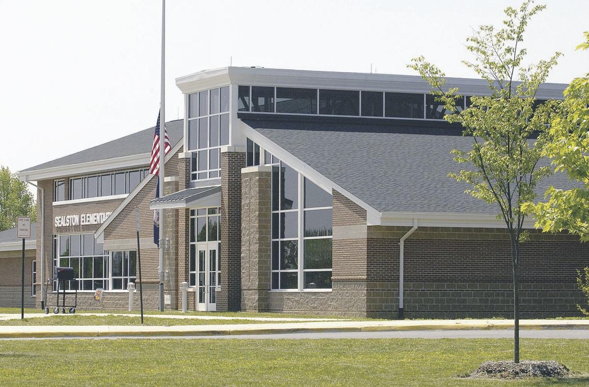 Sealston Elementary School to close a second day because of water