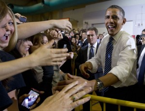 Obama focuses on education during Iowa City stop