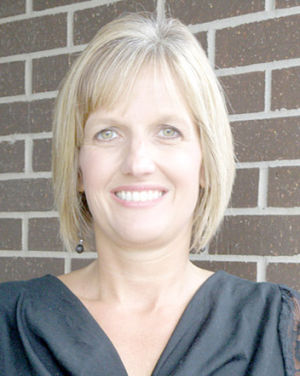 Clear Lake School Board member resigns