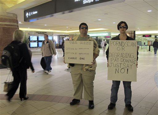 Airport+security+signs