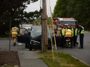 test4Truck and pole collision