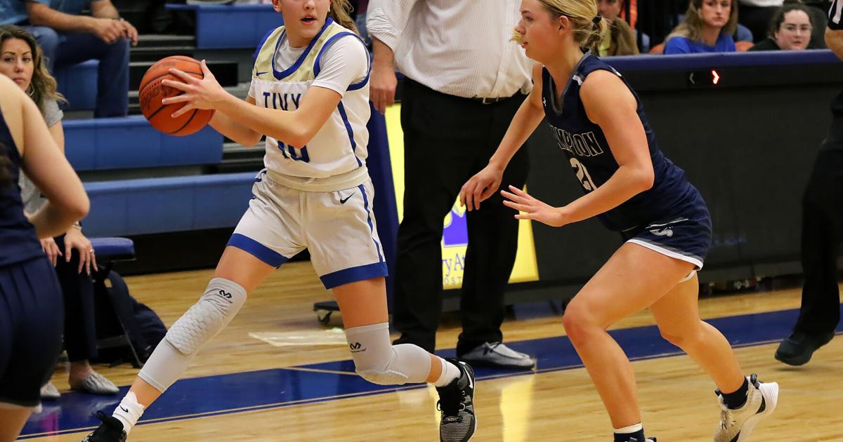 Lady Antlers plow past Champion