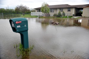 Helena Valley residents take first step to keep flood waters from their doorsteps