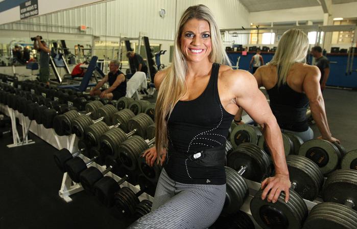 Worth the weight: Autumn Swansen gets shot at bodybuilding big time - Herald & Review
