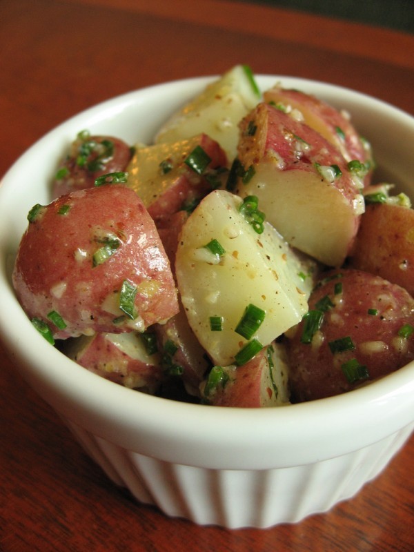 Table Talk: Meatless Monday — Perfect potluck potato salad | Blog ...