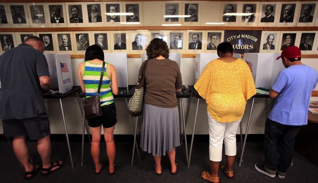 Editorial: Why are Walker allies so rattled by early voting?