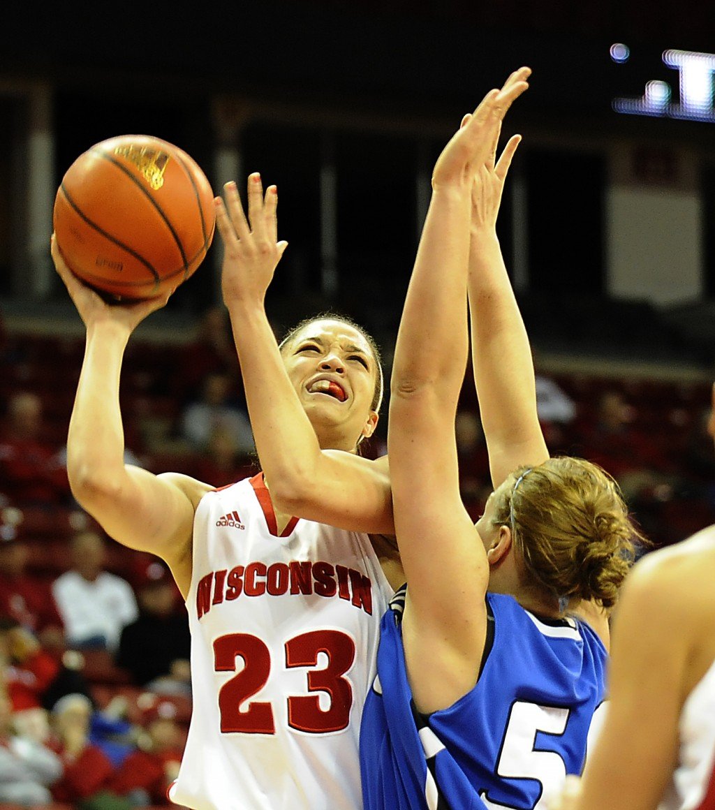 Photos: Badgers vs. Saint Louis : Gallery