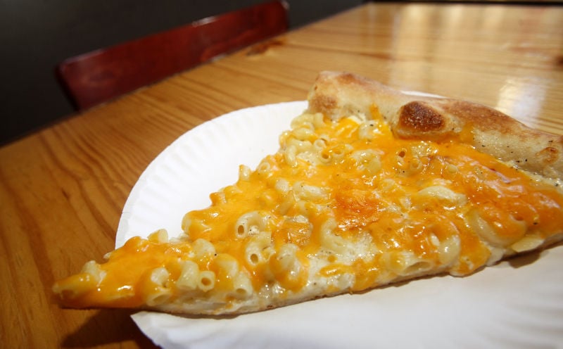 macaroni pizza chicago