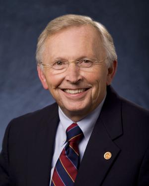 Carl Gulbrandsen to retire as director of WARF