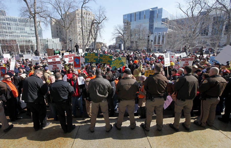 Capitol Demonstrations 3-1 03.jpg