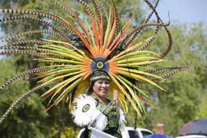 Parade America fires up Nampa with floats, bands, performers
