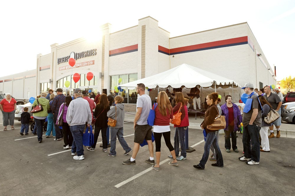 Deseret Industries opens new Nampa store Members