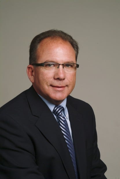 Tom Nesbitt salary