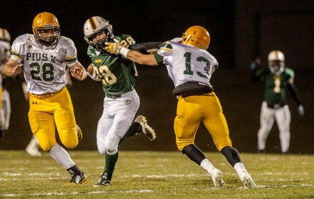 Class B football: Gretna downs Pius X in duel | Football | journalstar.com