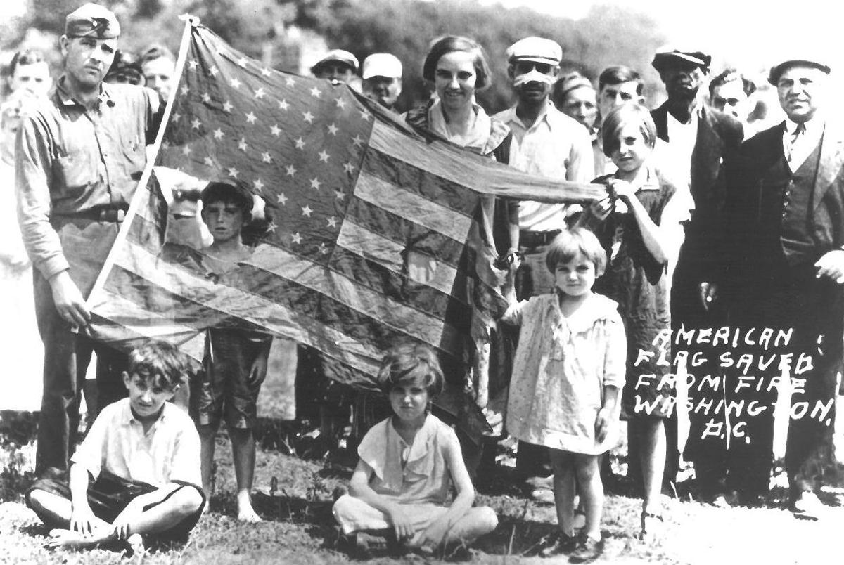 great depression in canada The great depression was ushered in by the stock market crash of october 29, 1929 it ended as dramatically a decade later on september 3. great depression in canada The great depression was ushered in by the stock market crash of october 29, 1929 it ended as dramatically a decade later on september 3.