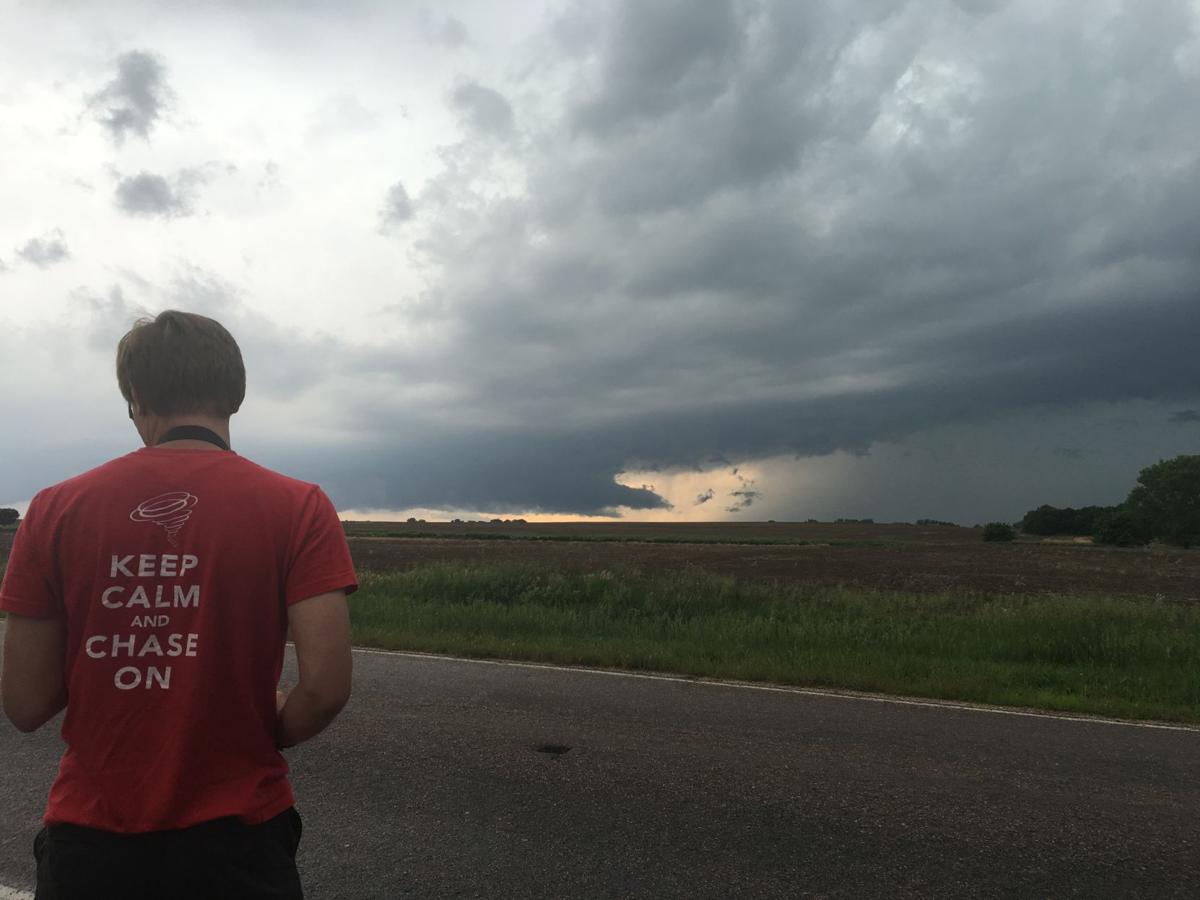 dating a storm chaser show me your wife s pussy