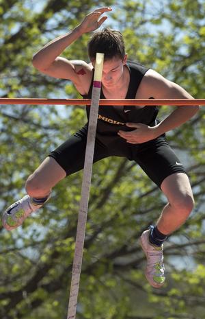 State boys track notebook: Lincoln has another boys pole vault champ in Southeast's Cauble