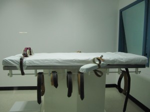 State still waiting for execution drugs