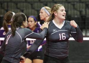 Viterbo lands five on All-America volleyball team