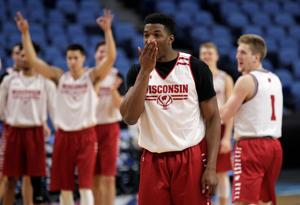 Badgers men's basketball: Wisconsin's Khalil Iverson tries to focus amid family tragedy