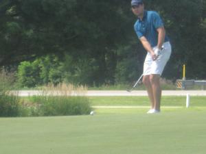 Weber blows lead, recovers, wins first County Am