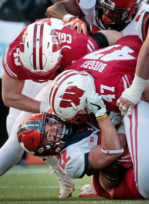 Badgers football film room: Wisconsin linebackers continue to impress