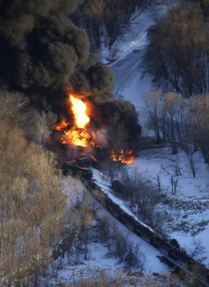 Hauling crude oil may be causing train tracks to fail