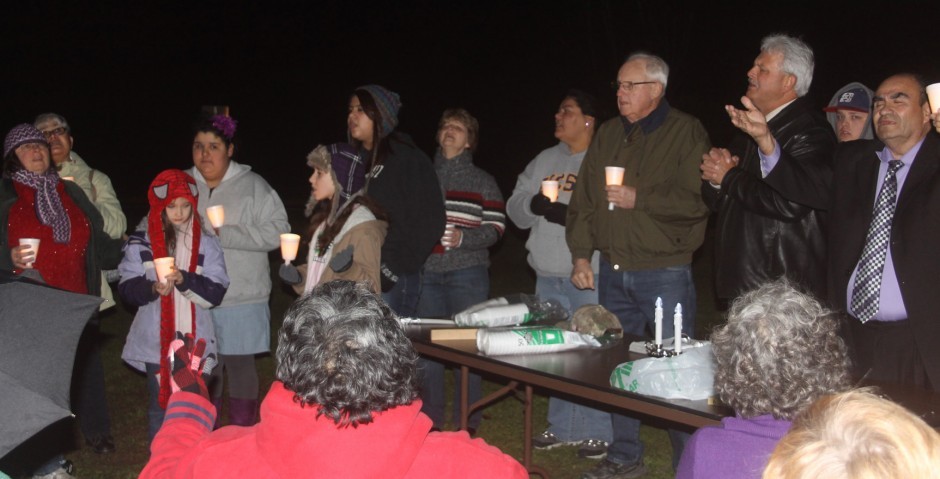 Local pastors discuss Connecticut shootings at church services