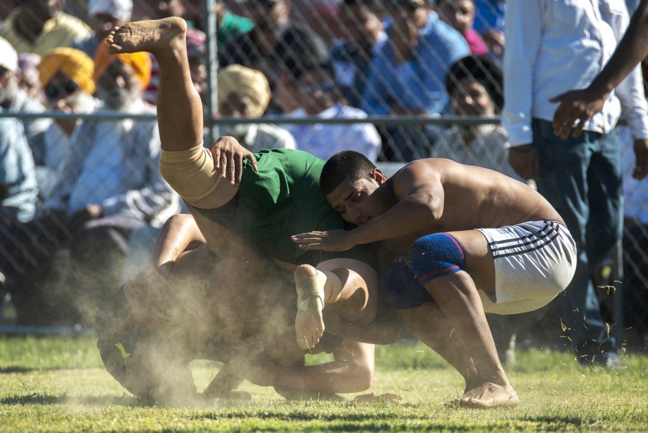 Kabaddi wrestlers step back into the ring