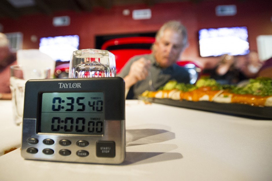 Lodi leaders try — and fail — to eat 6 pounds of beef and beans at sports grill’s opening