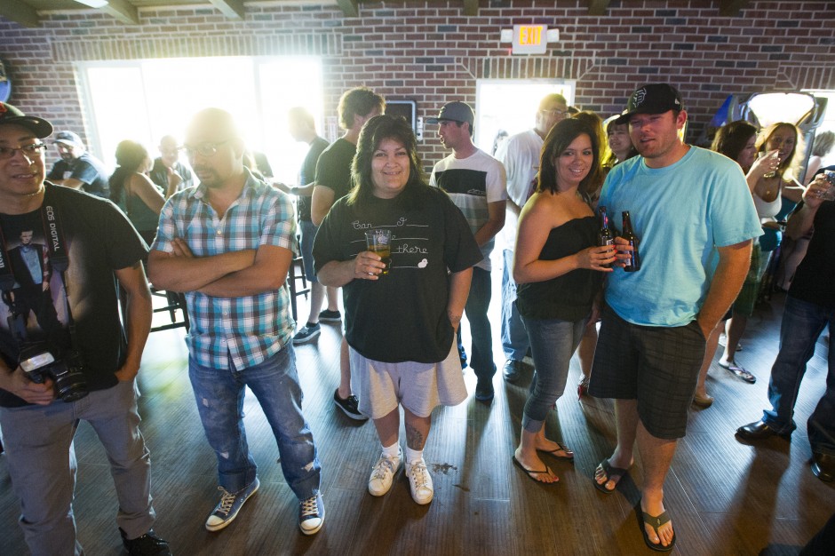 Lodi leaders try — and fail — to eat 6 pounds of beef and beans at sports grill’s opening