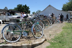 Rolling Relics cyclists hit the road in Lodi