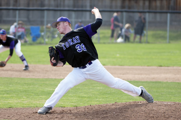 Baseball: Tigers lefthander Tyler Cipponeri douses Flames