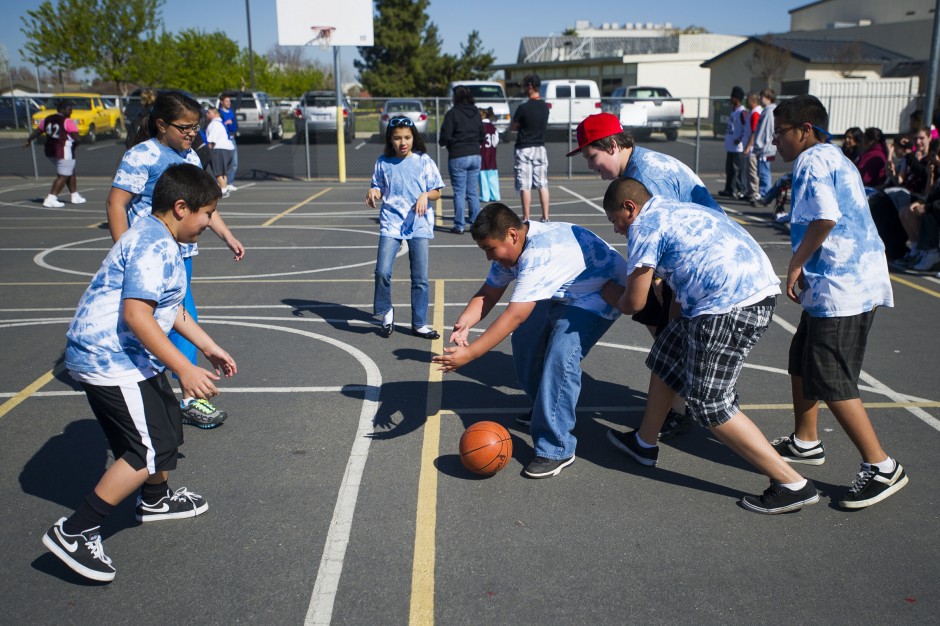 Shooting hoops and making friends