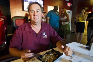 Lodi leaders try — and fail — to eat 6 pounds of beef and beans at sports grill’s opening