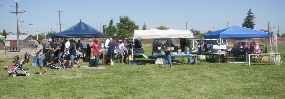 Saturday crowd thin but steady at Lodi Flea Market