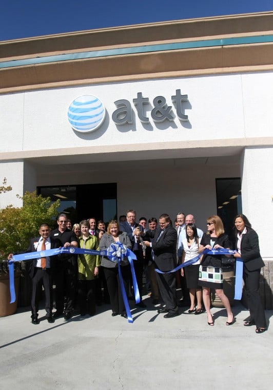 AT&T brings more jobs, technology to Lodi
