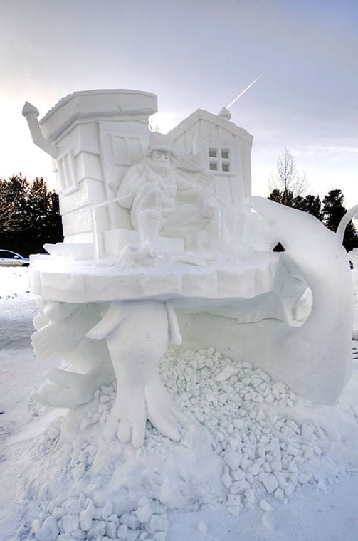 Teams battle for best ice sculpture at Lake Tahoe carving competition