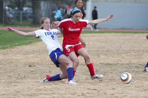Girls soccer: Tigers stun visiting Flames with tying goal in final minute 