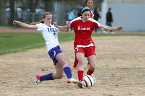 Girls soccer: Tigers stun visiting Flames with tying goal in final minute