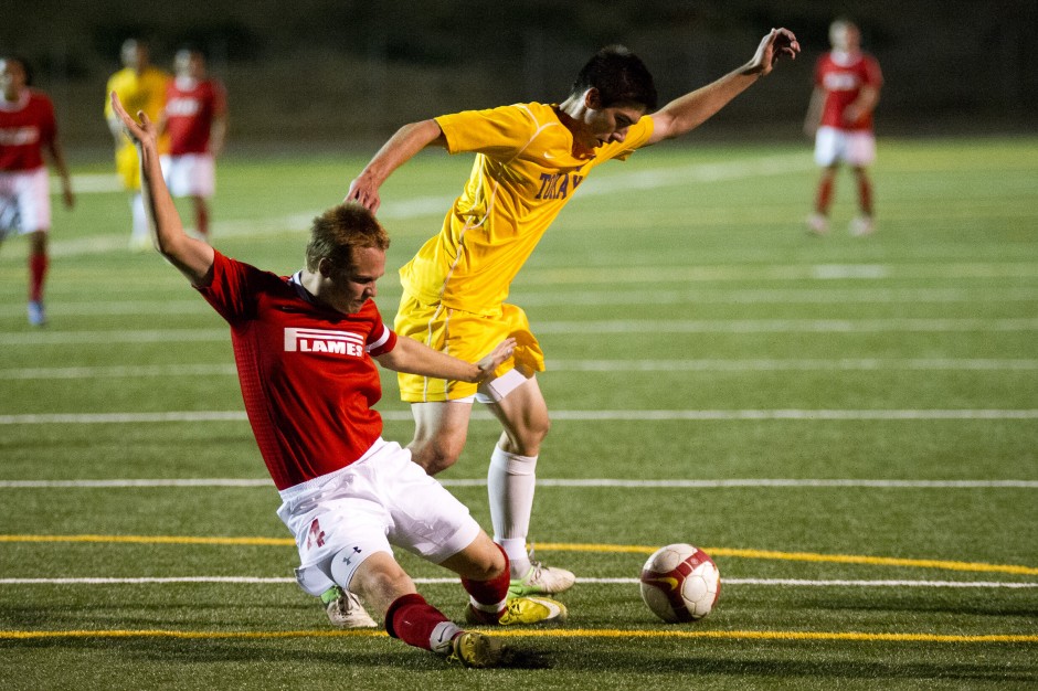 Last-minute goal by Tigers stuns rival Flames 