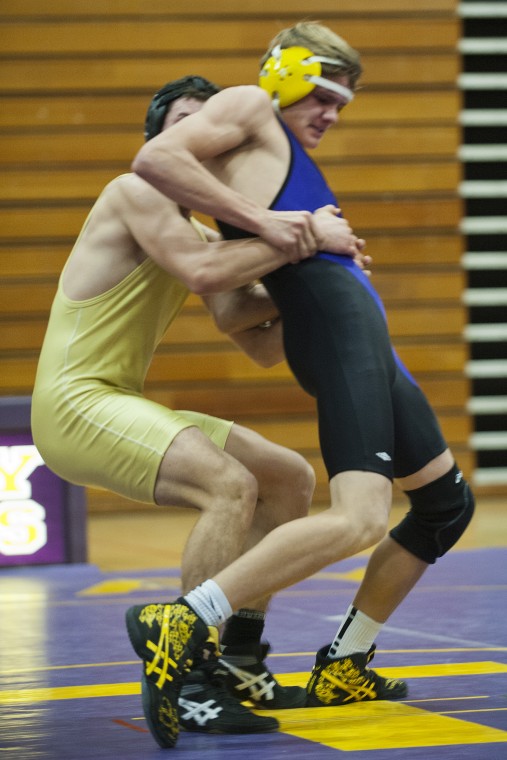 Wrestling: Flames, Tigers sweep the mat