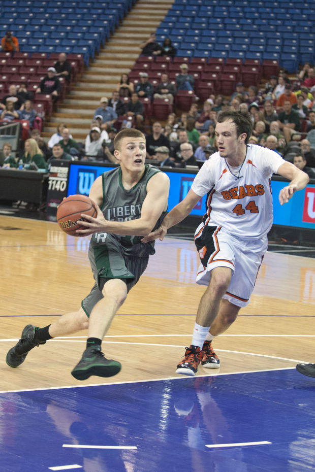 Boys basketball: Hawks’ dream run ends one win short of title