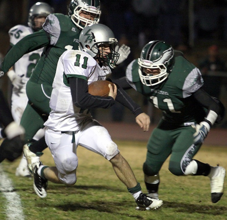 Hawks stun Falcons, continue title flight