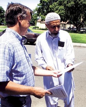 City of Lodi reaches out to Urdu speakers on redevelopment by providing translated material 