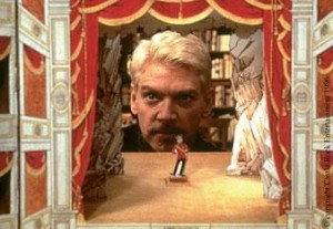 Kenneth Branagh's 'Hamlet' accessible to all audiences (****) 