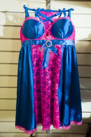 Boutique selling lacy lingerie, trendy purses opens in Downtown Lodi 