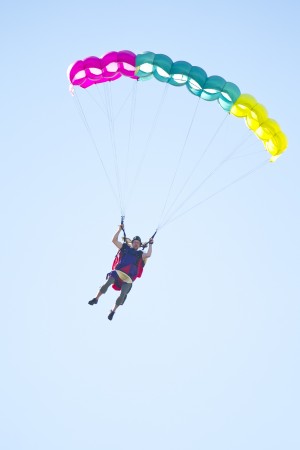 Local parachute repairman helps with ‘Transformers’ stunts