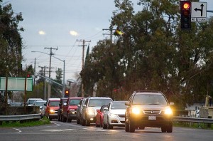 Galt residents share concerns, get answers on roundabouts 