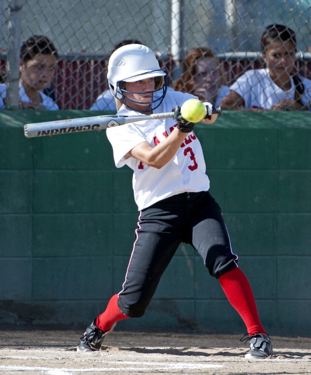 Lodi’s Brianna Mendez makes early runs hold up